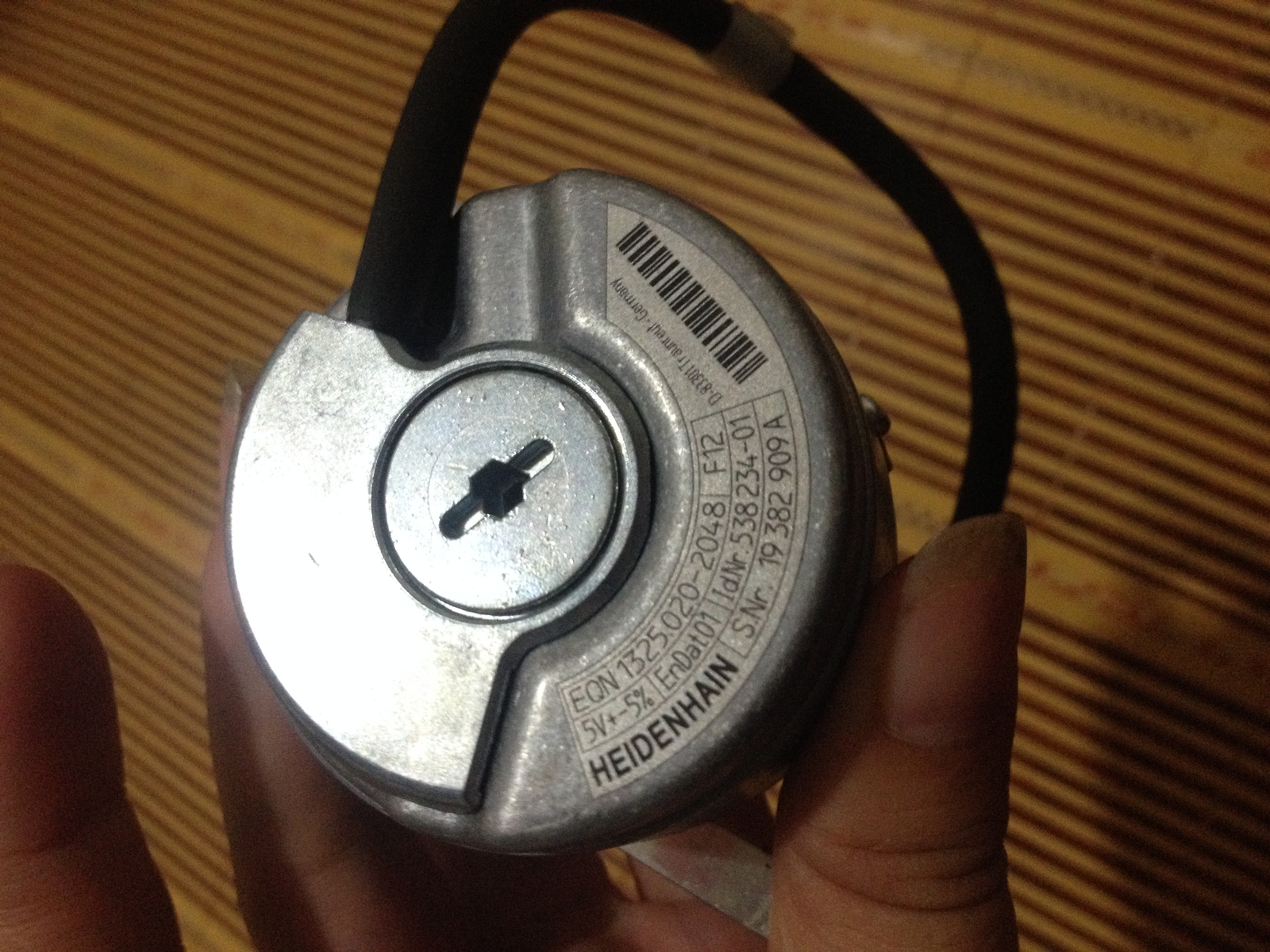 Used EQN 1325.020-2048 encoder