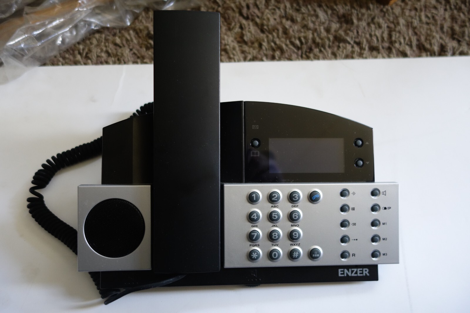 Enzer Telephone Stylish Home / Office Corded Phone ET8417 (READ DESCRIPTION)