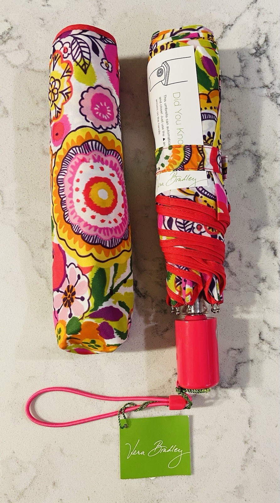 Vera Bradley CLEMENTINE Umbrella w/ Sleeve  NEW WITH TAGS........RARE........