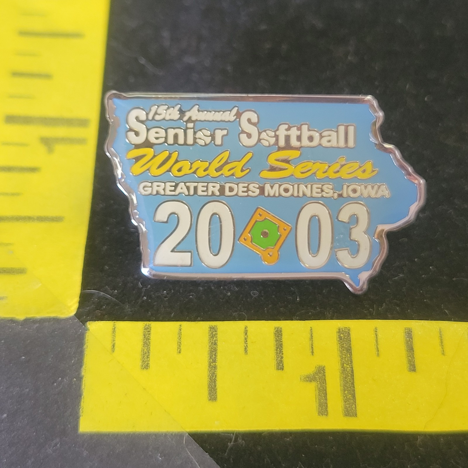 2003 15th Annual Senior Softball World Series Des Moines Lapel Pin Pinback Badge