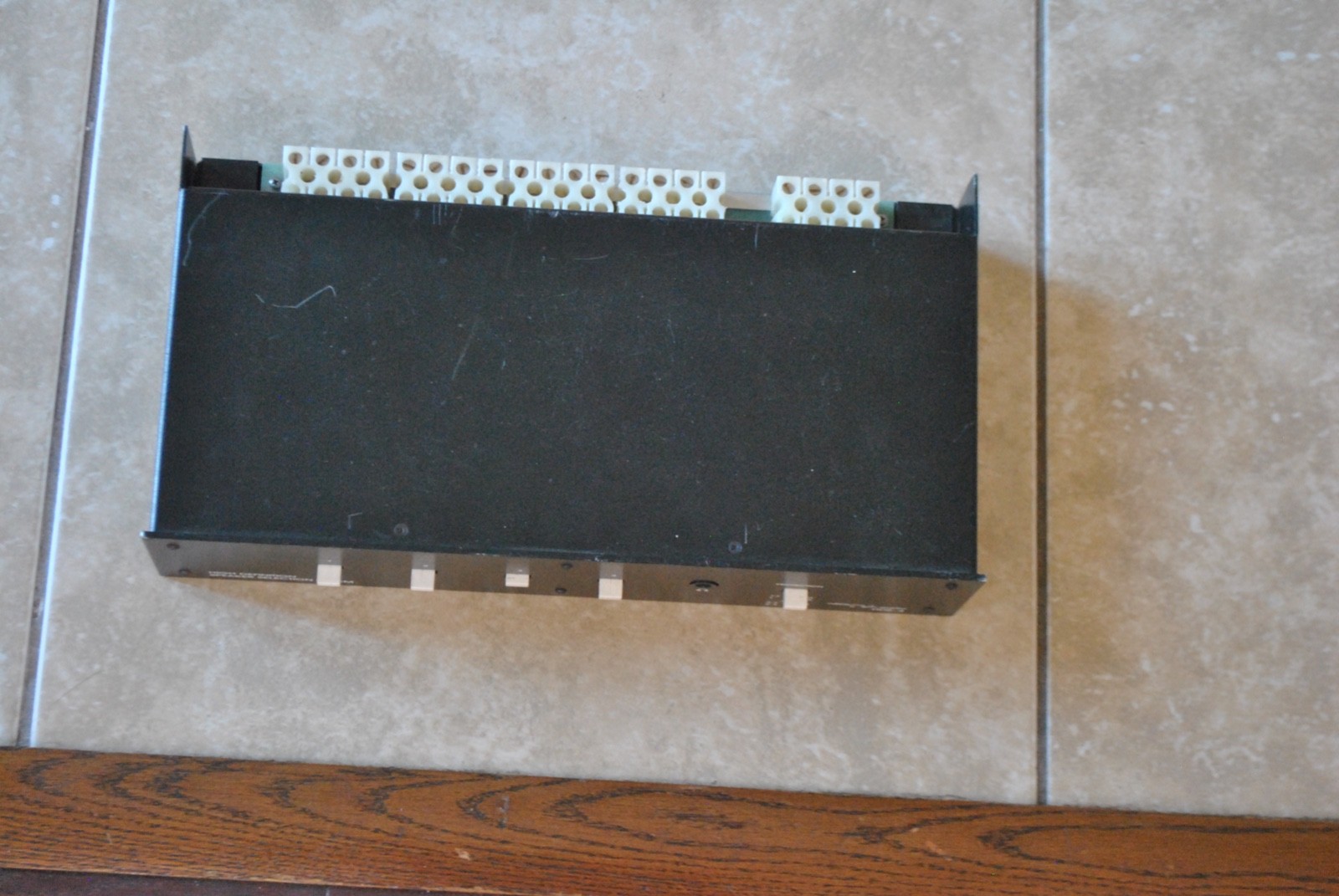 niles audio hds-4 speaker selection system