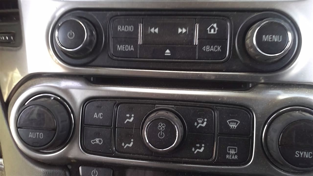 Audio Equipment Radio Audio Disc Player Opt TG5 Fits 15 SUBURBAN 1500 30294652