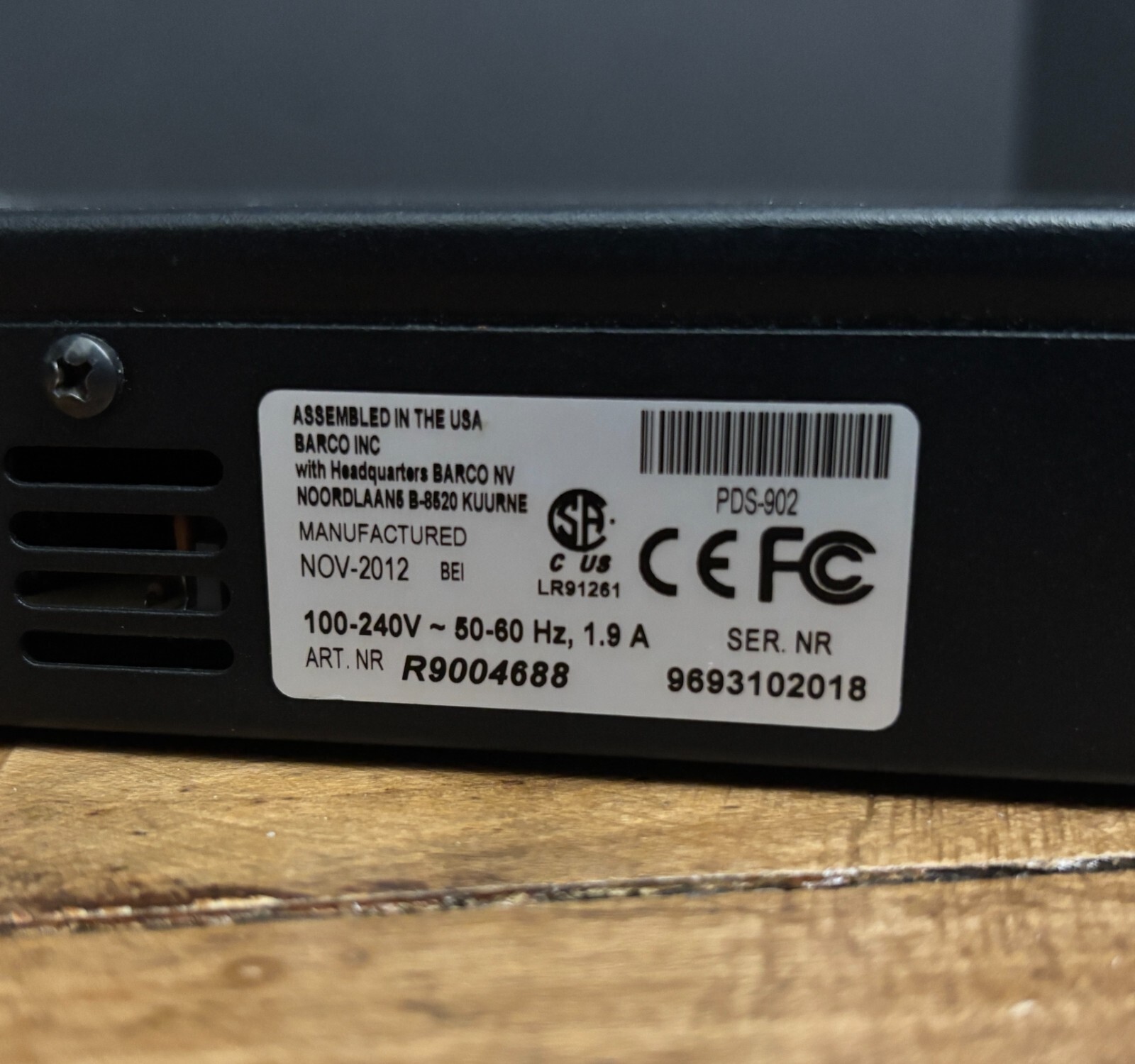 Barco PDS-902 SDI Digital Switcher unit with power cable