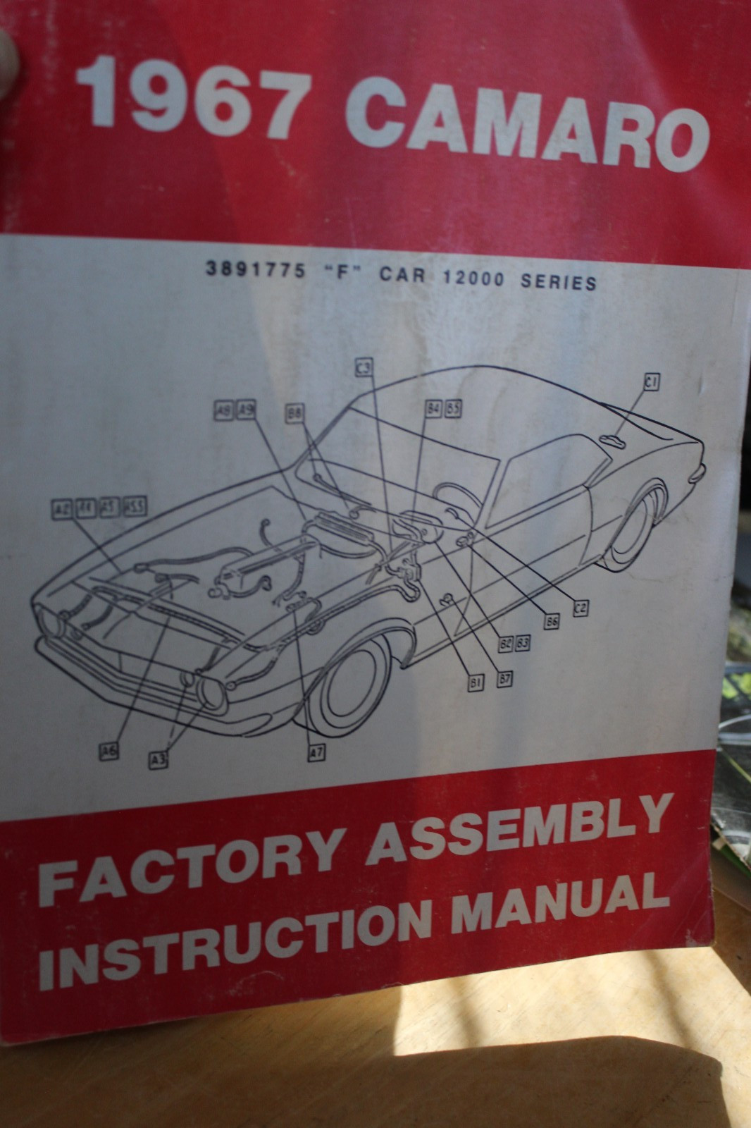 CAMARO 1967 ASSEMBLY MANUAL FACTORY REPAIR SHOP RESTORATION CHEVROLET GUIDE BOOK