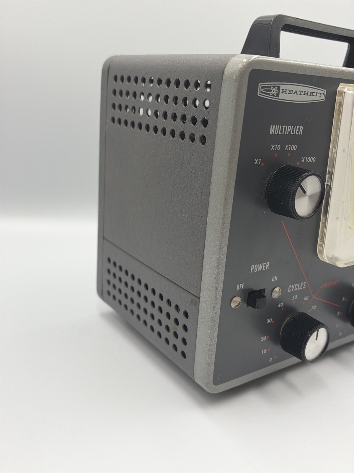 Vintage HeathKit IG-72 audio generator - Working And Clean Unit