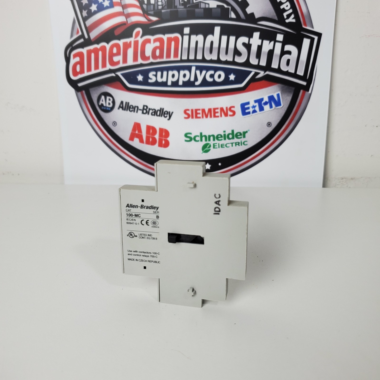 ALLEN BRADLEY 100-MC SER B AUX CONTACT