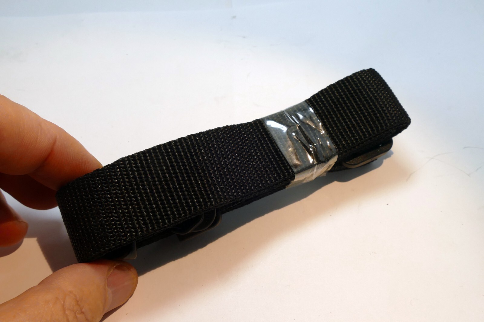 Nylon 1" wide Shoulder Strap for camera CASE with Plastic Swivel Hooks - new