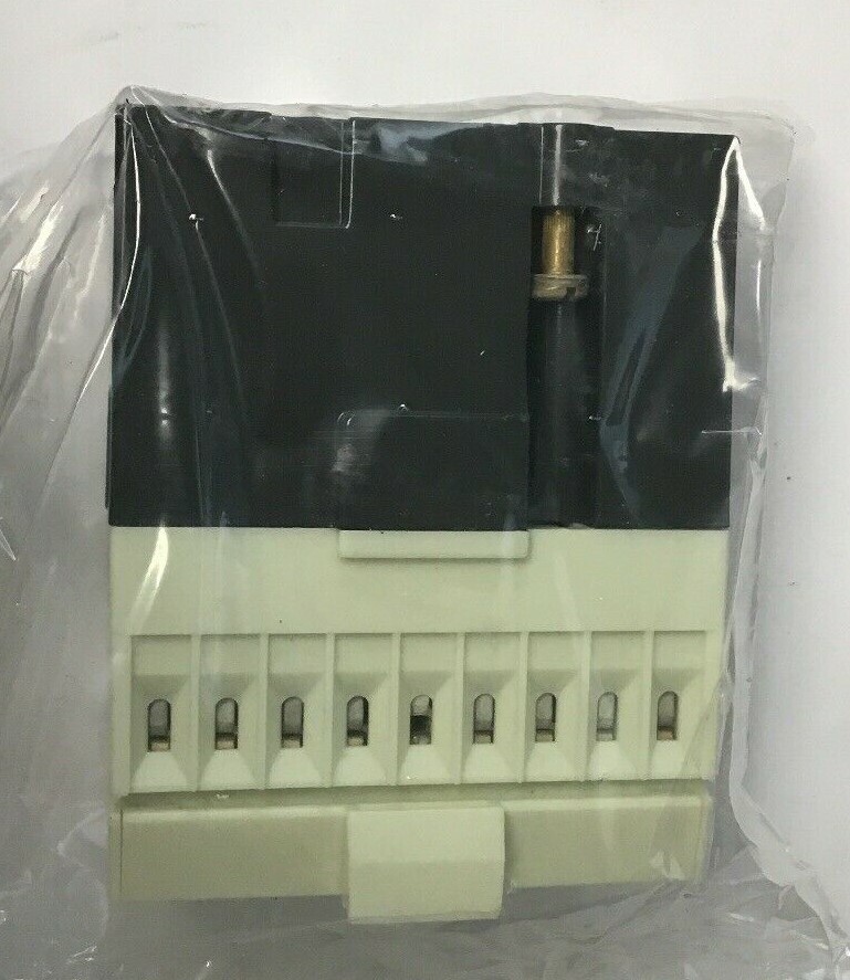 TELEMECANIQUE CA2-FN162 RELAY 300VAC/DC