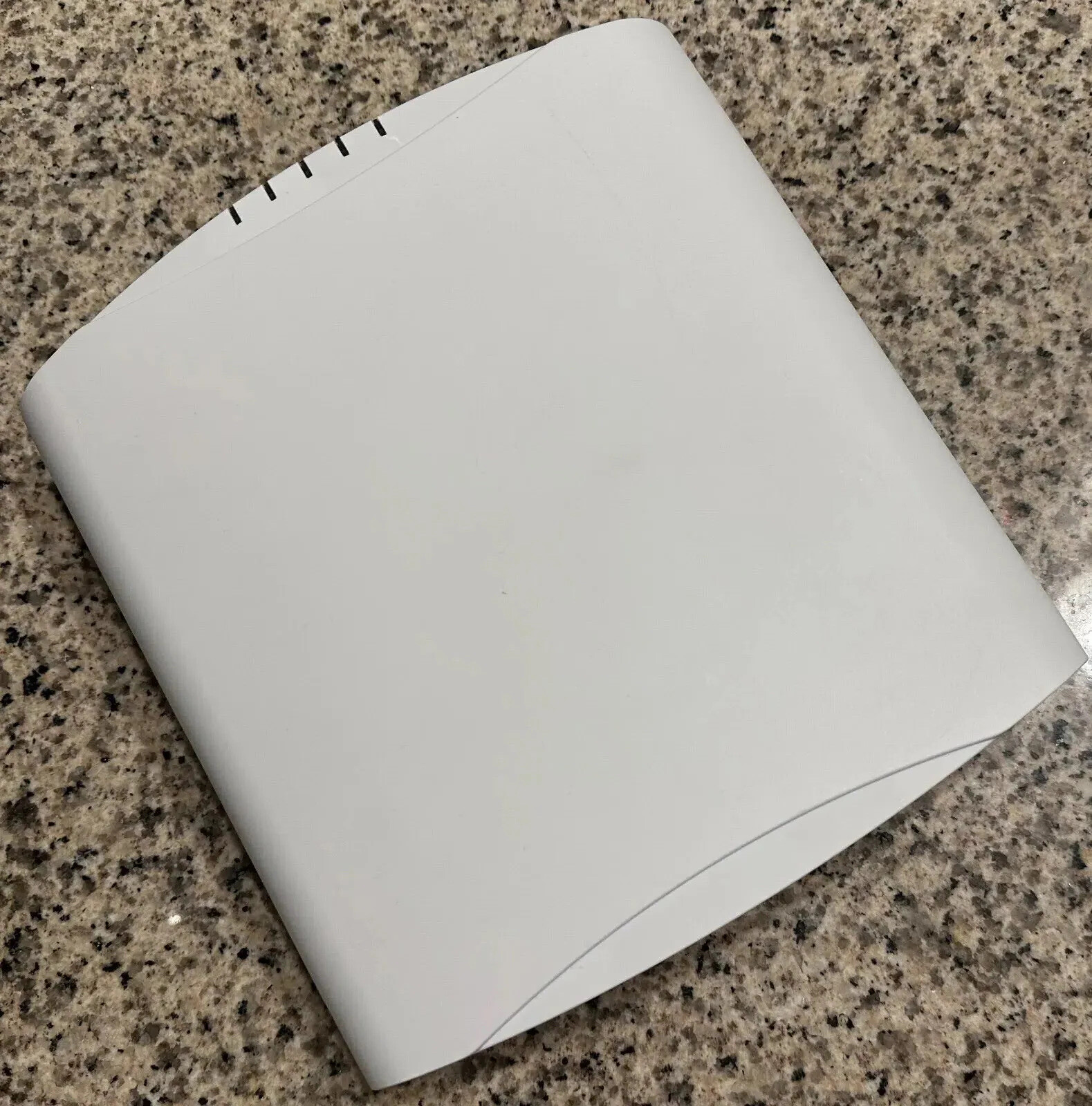 Ruckus R720 901-R720-US00 - USED - Indoor AP - Reset to Factory Settings