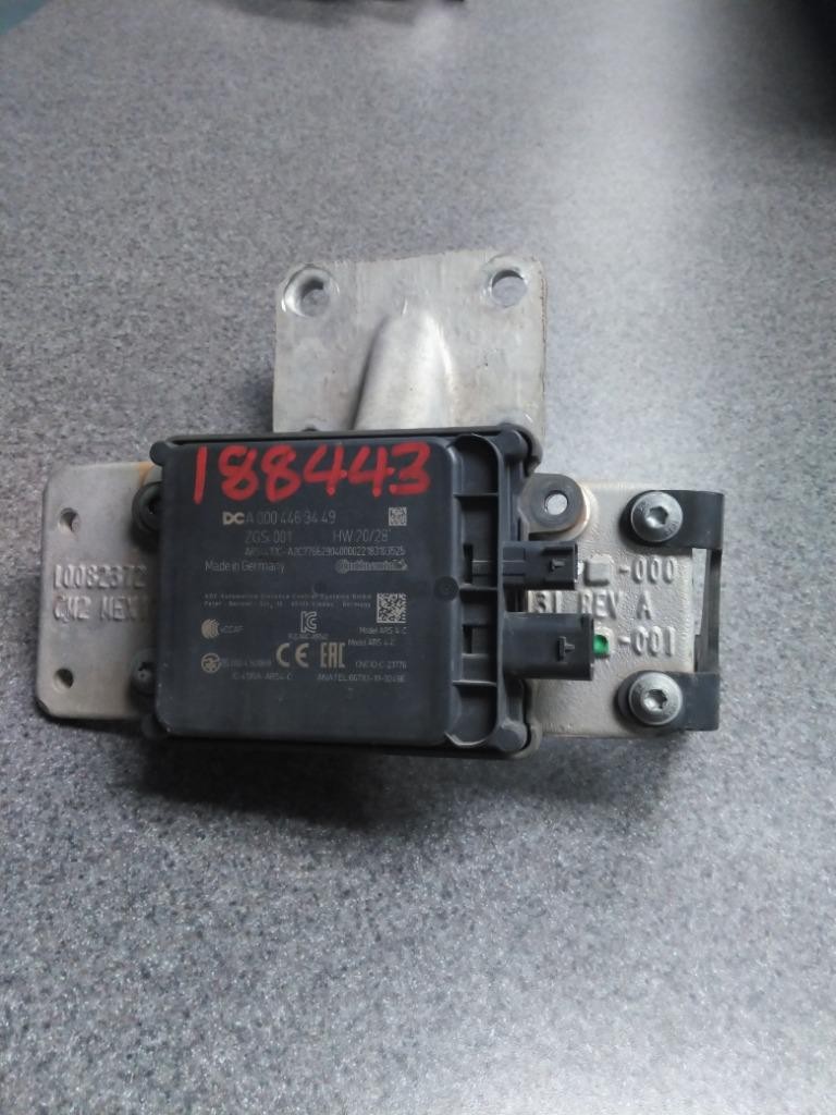 Replaces A0004463449 FREIGHTLINER CASCADIA RADAR ANTI-COLLISION MODULE ,  OH