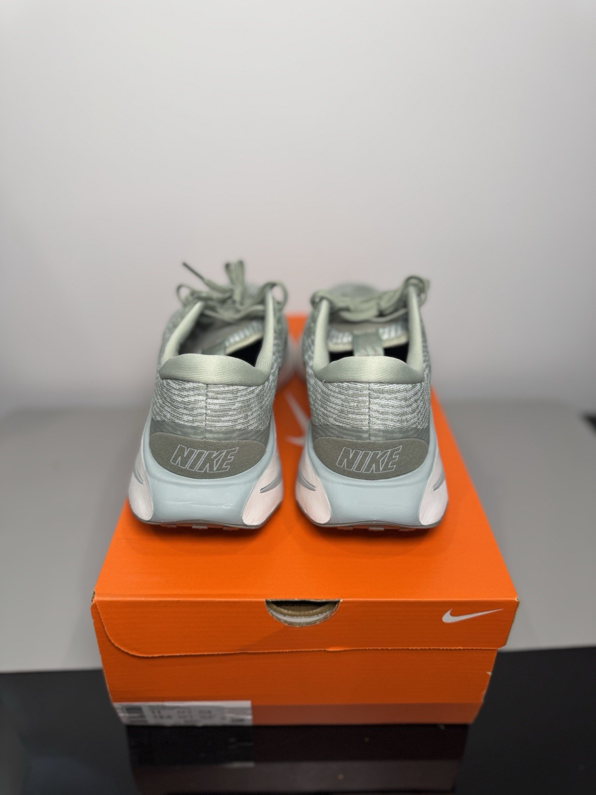 Nike React Men's Gray White Mesh Running Sneakers DM3063-003 Size 11