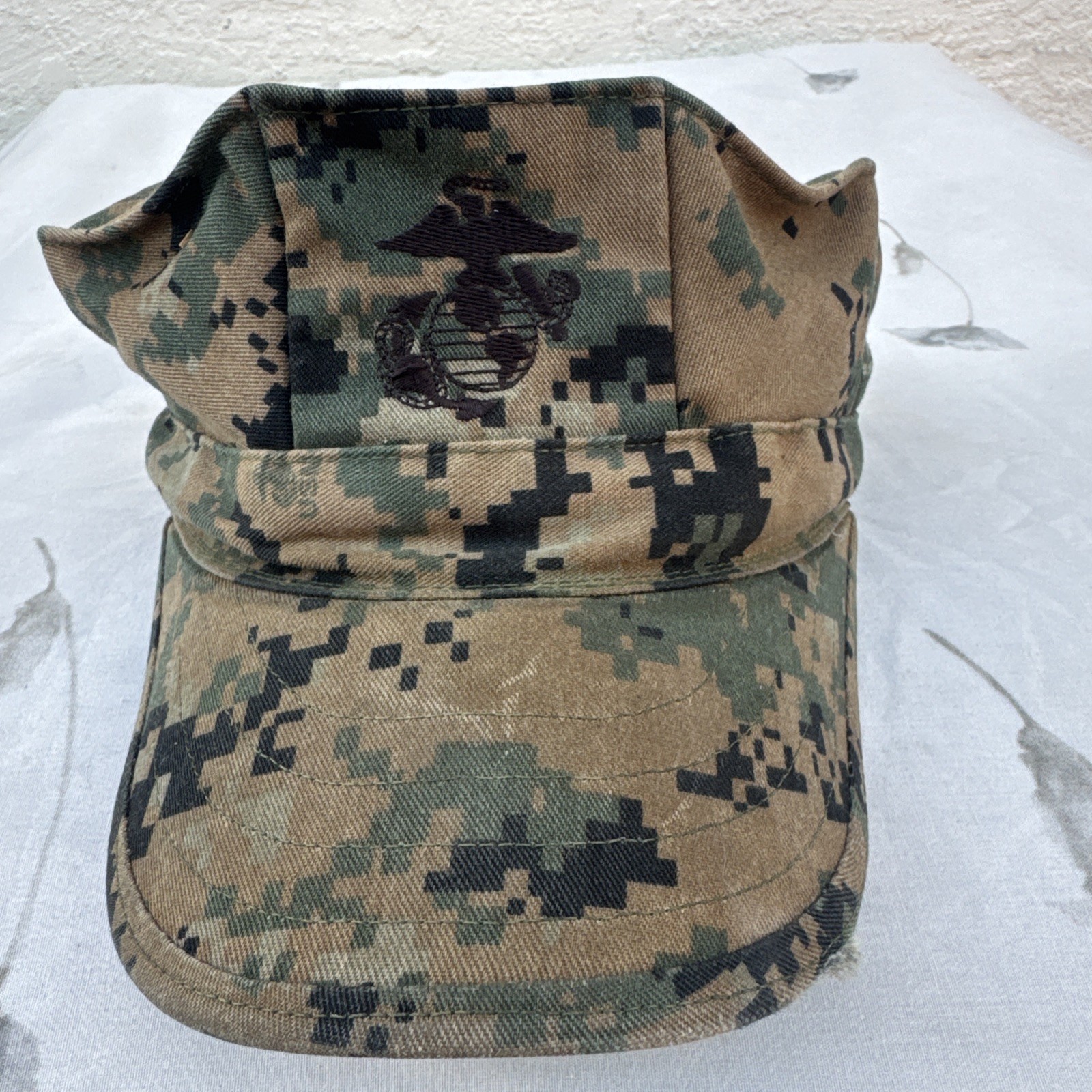 United States Marine Corp Woodland Marpat Garrison Cap Hat  8 Point Cover M