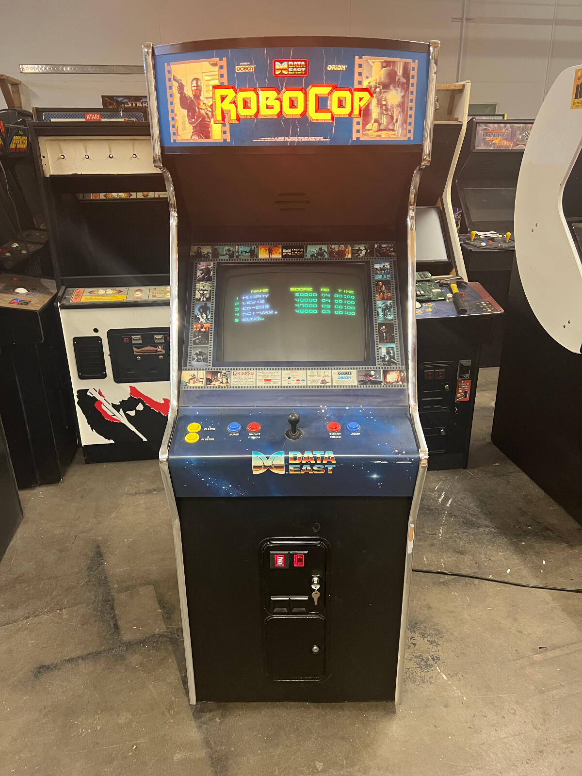 ROBOCOP ARCADE MACHINE by DATAEAST 1988 (Excellent) *RARE*