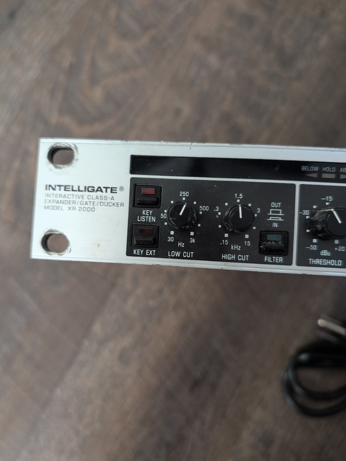 Used Behringer Intelligate XR 2000 TESTED Working