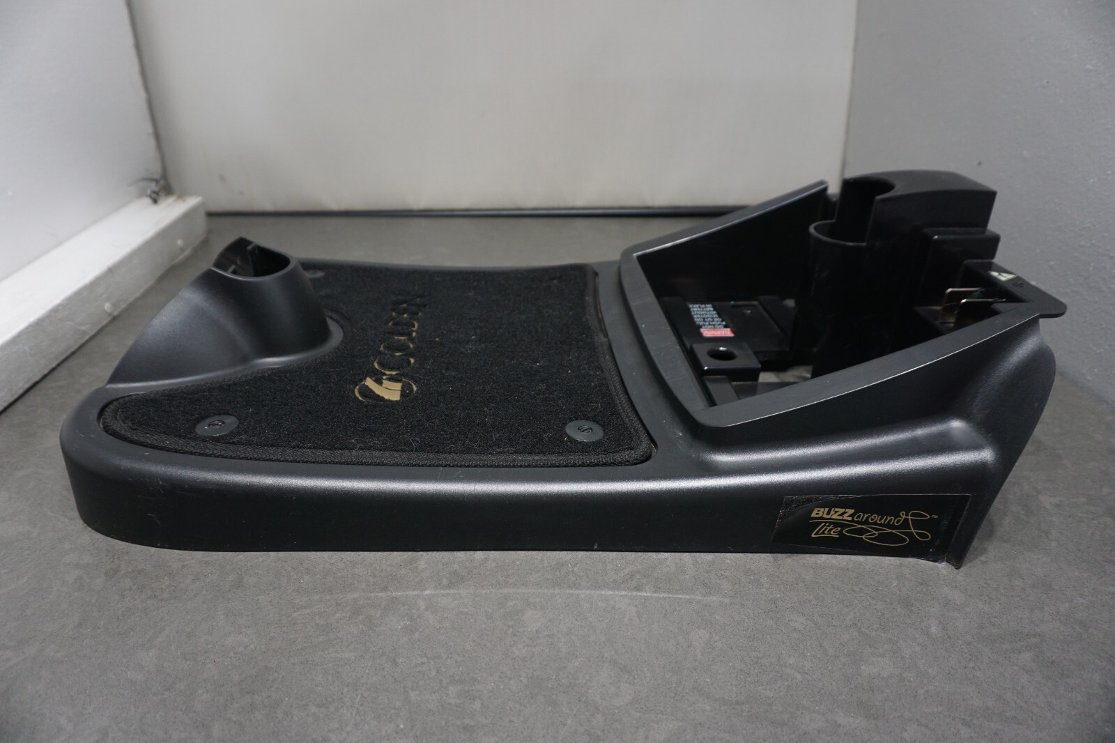 Golden Buzz Around Lite GB106 Plastic foot rest section With Mat!!!