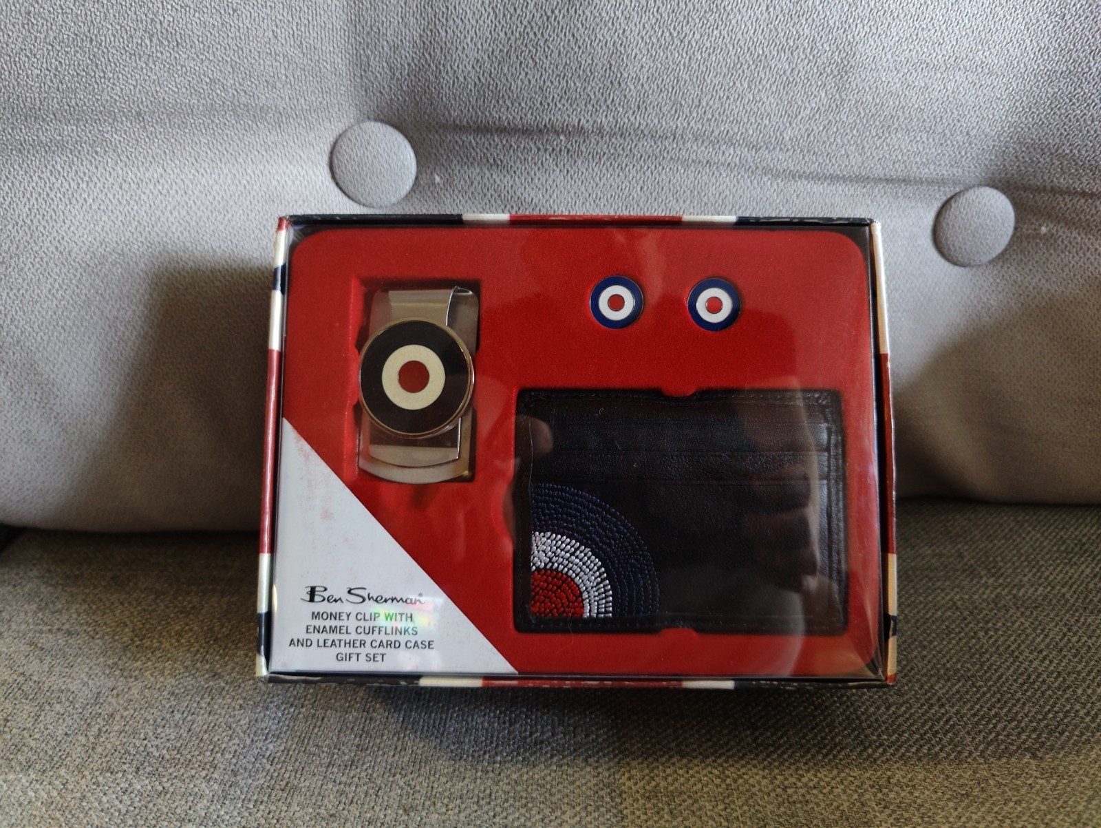 Ben Sherman Roundel Cufflinks, Card Wallet and Money Clip. RAF style.