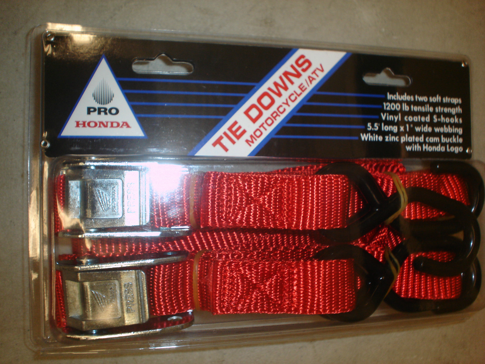 Honda Motorcycle Tie Downs w/ Soft Ties. Red: 09L00-YXB-10TDR