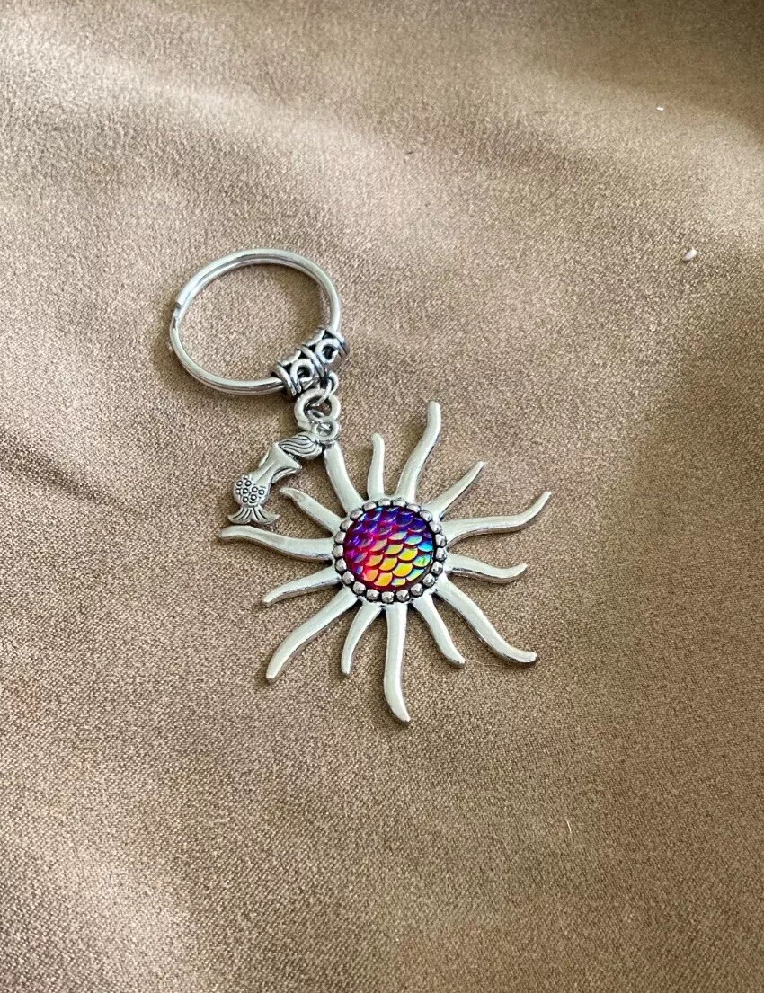 Starburst Keychain Silver Tone Brownish Disc Mermaid Charm C45-6
