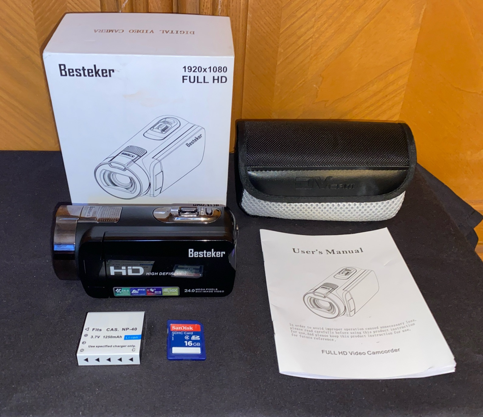 Besteker - High Definition HD Camcorder - HDV-312P - Black - With SD Card