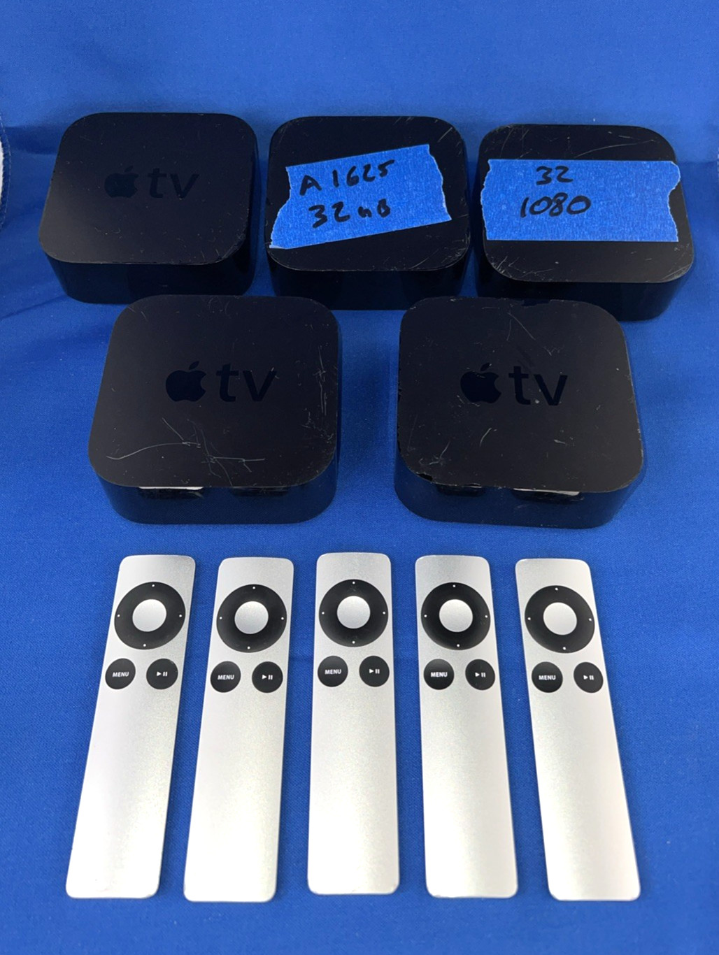 LOT 5x Apple TV 4th Gen A1625 HD Media Streamers BUNDLE w/Remotes/Cables Updated