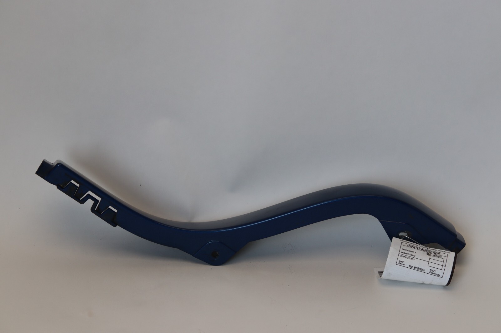 2013-2022 KENWORTH T680 PACCAR BODY PANEL SKIRT CAB CORNER TRIM PANEL OEM