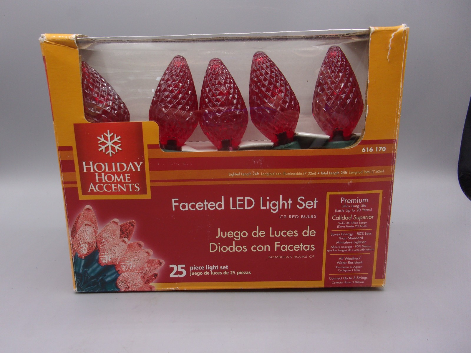 Home Accents 25 Ct  Red Faceted C9 LED String Christmas Lights- New