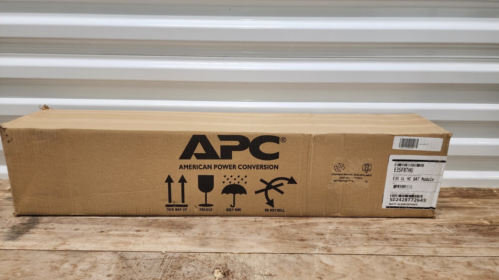 APC Easy UPS 3S High Capacity Battery Module E3SFBTHU