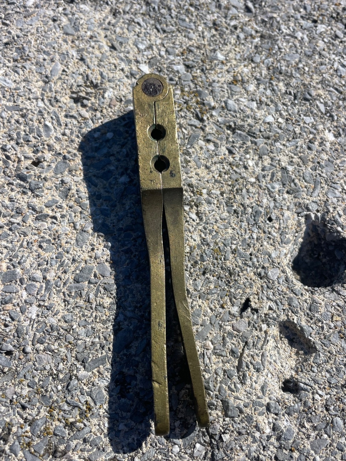 ANTIQUE VINTAGE CIVIL WAR COLT BULLET MOLD MOULD BRASS