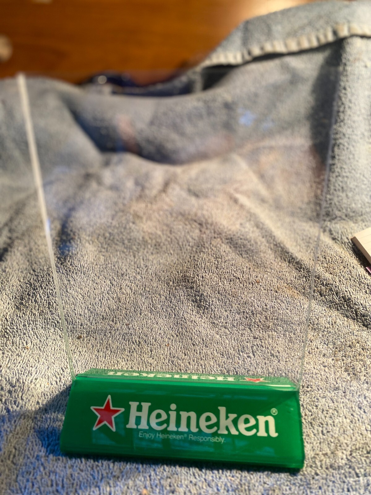 Vintage Heineken Beer Acrylic Table Tent / Menu Holder / Picture Frame New
