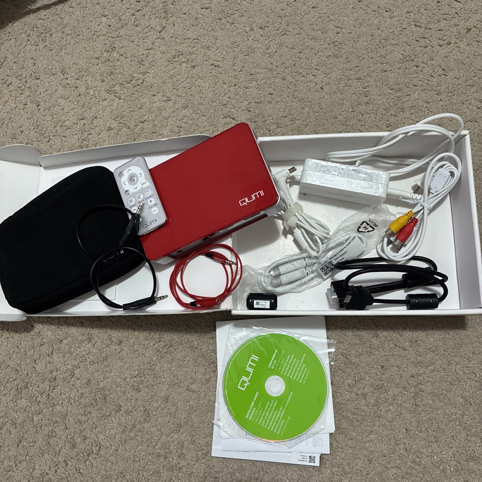 Vivitek Qumi HD pocket Projector Q5 RD Red W/ Remote, Power Cable, MORE TESTED!