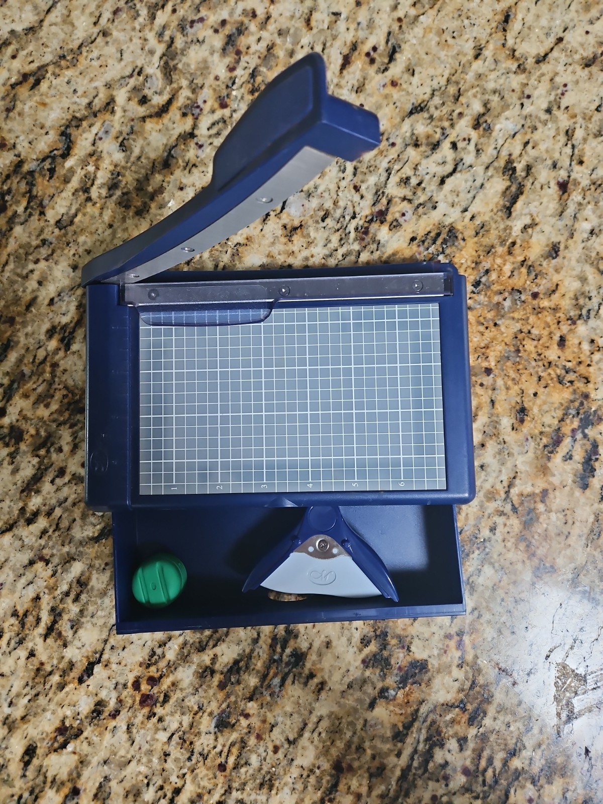 Vintage Creative Memories Personal Trimmer
