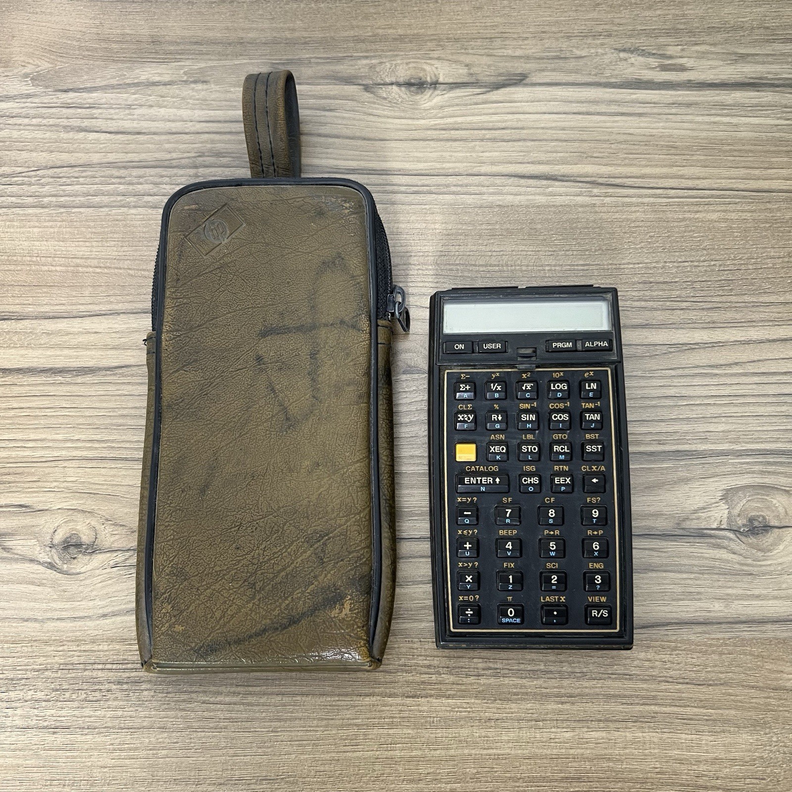 Vintage Hewlett Packard HP-41CV Handheld Programmable Scientific Calculator