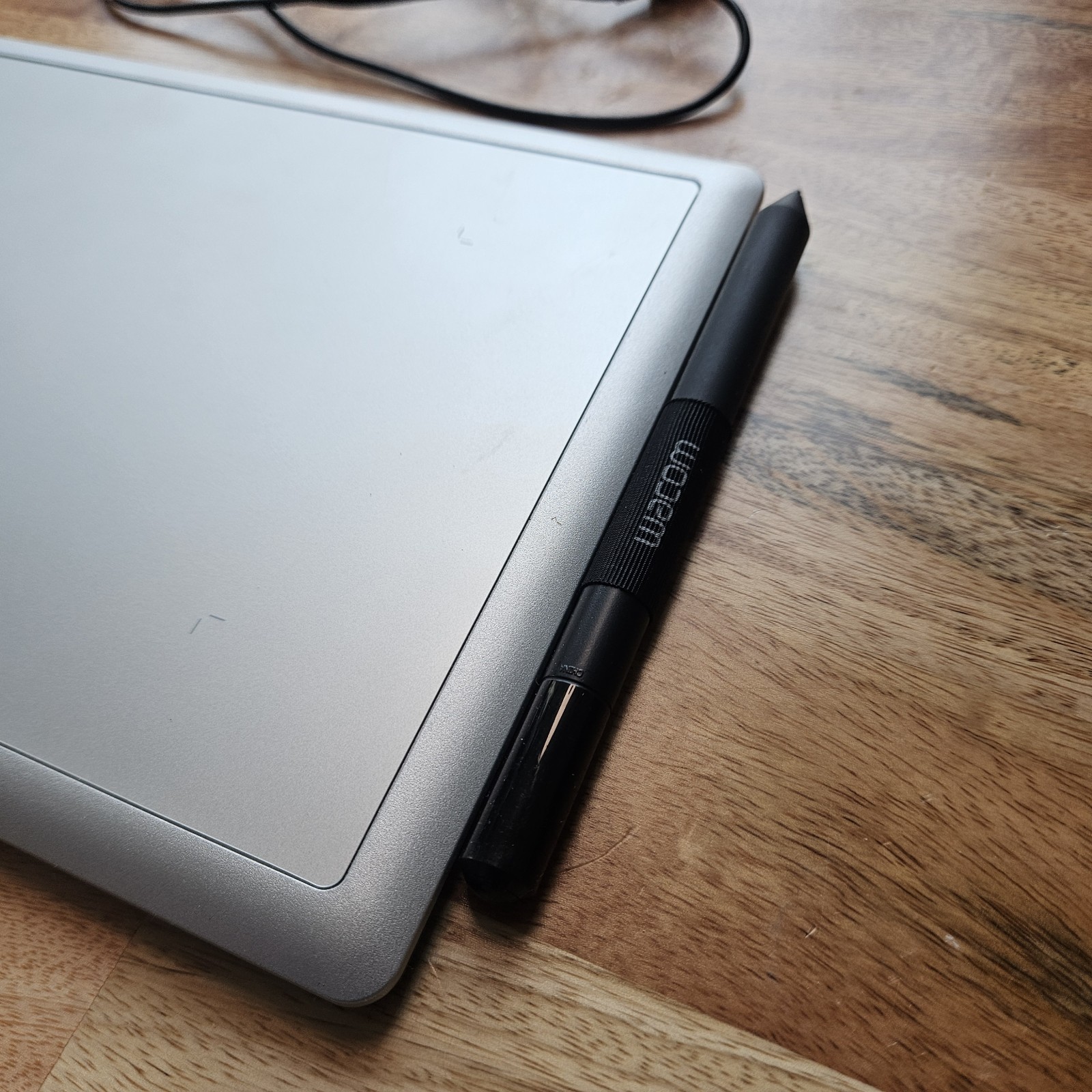 Wacom Bamboo Capture Pen and Touch Tablet CTH-470