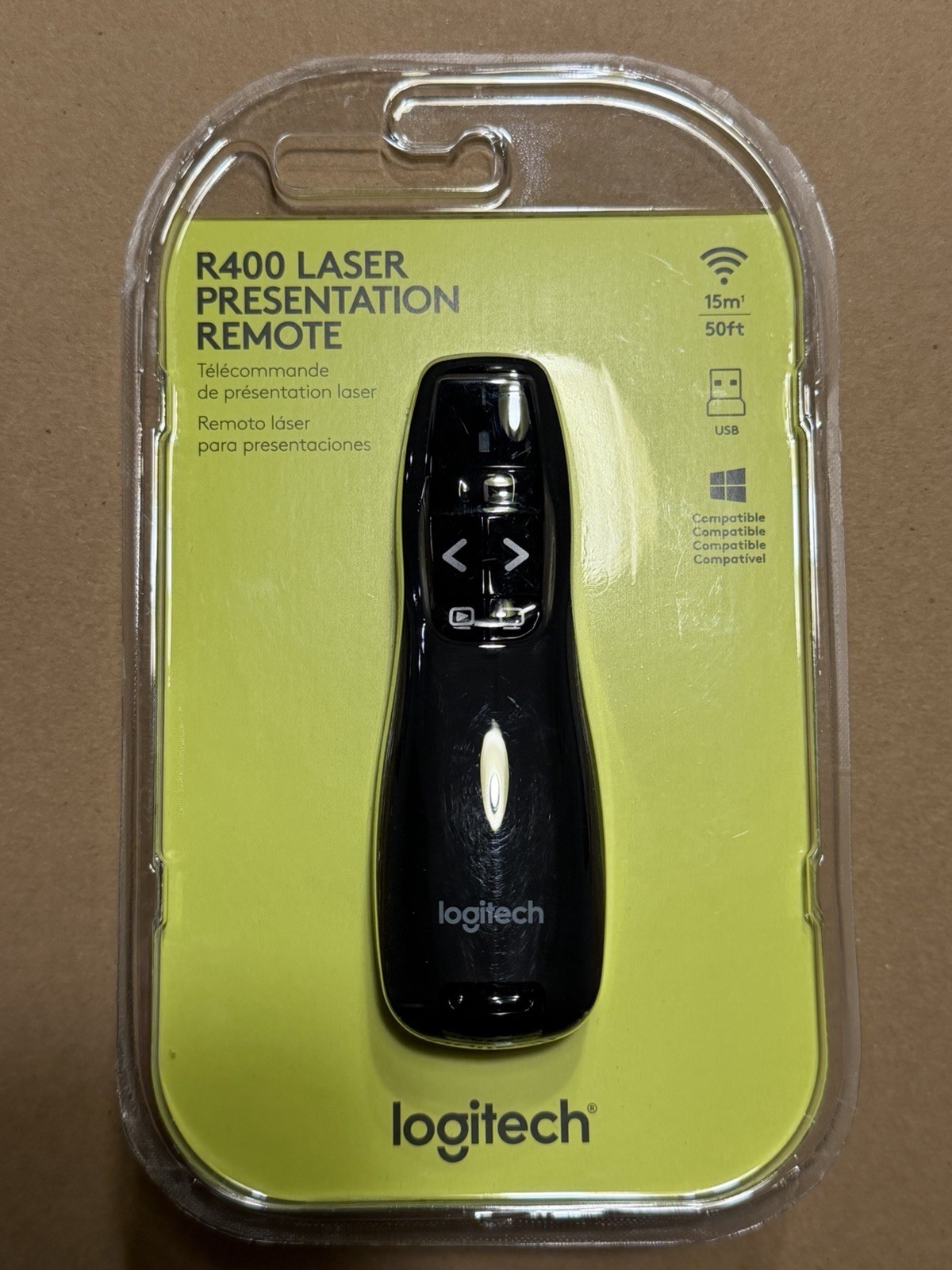 Logitech R400 *NEW*  Laser Pointer Presentation Remote with USB Dongle