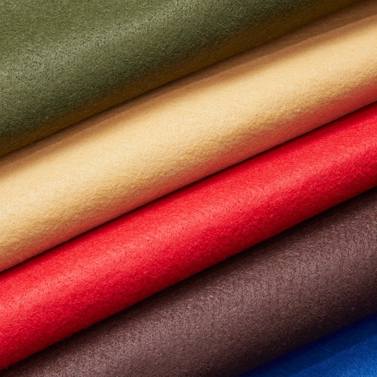 Felt Fabric 74 Inch Wide Polyester Craft Fabric By The Yard 300 GSM