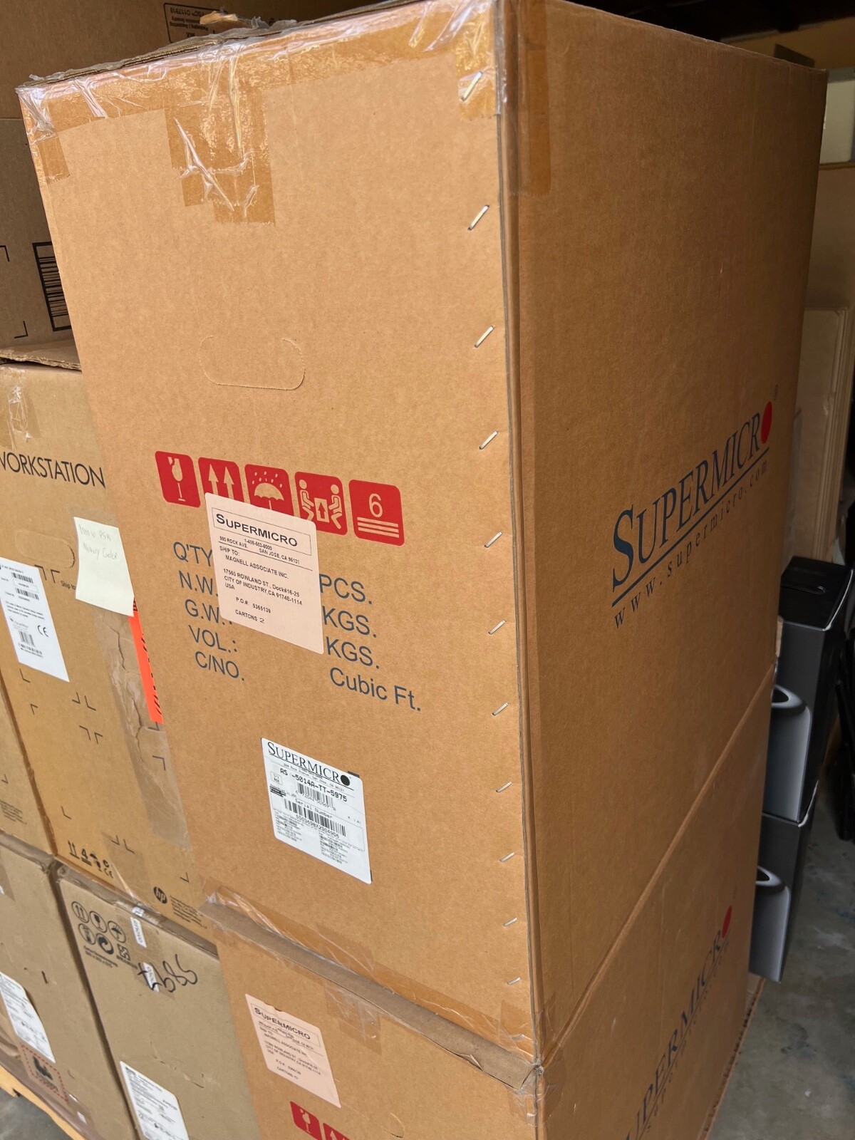 Supermicro 5014A-TT | AMD Threadripper PRO 5975WX, 256GB DDR4 RAM, 1TB SSD