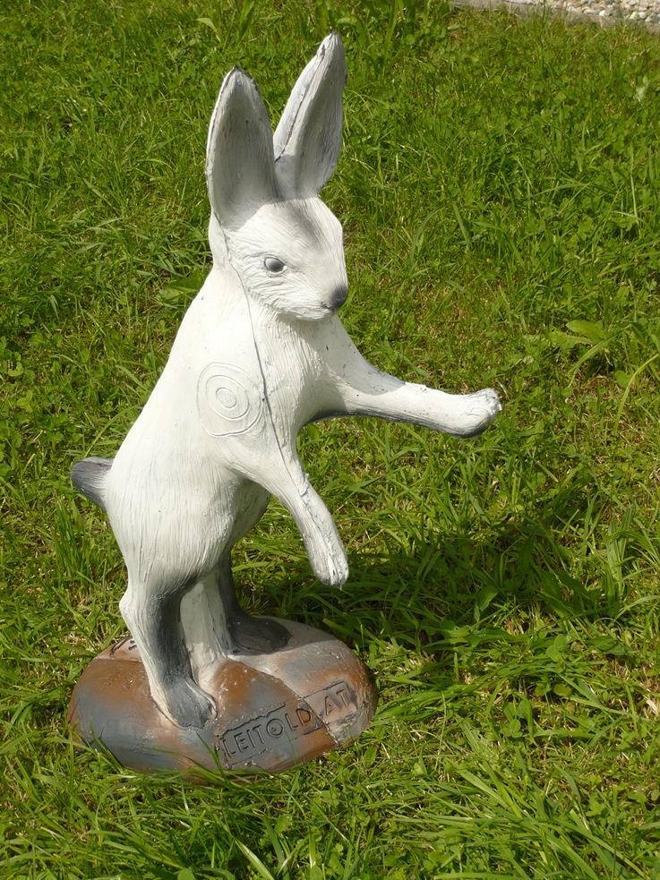 Leitold 3D Animal Snow Bunny Upright Standing