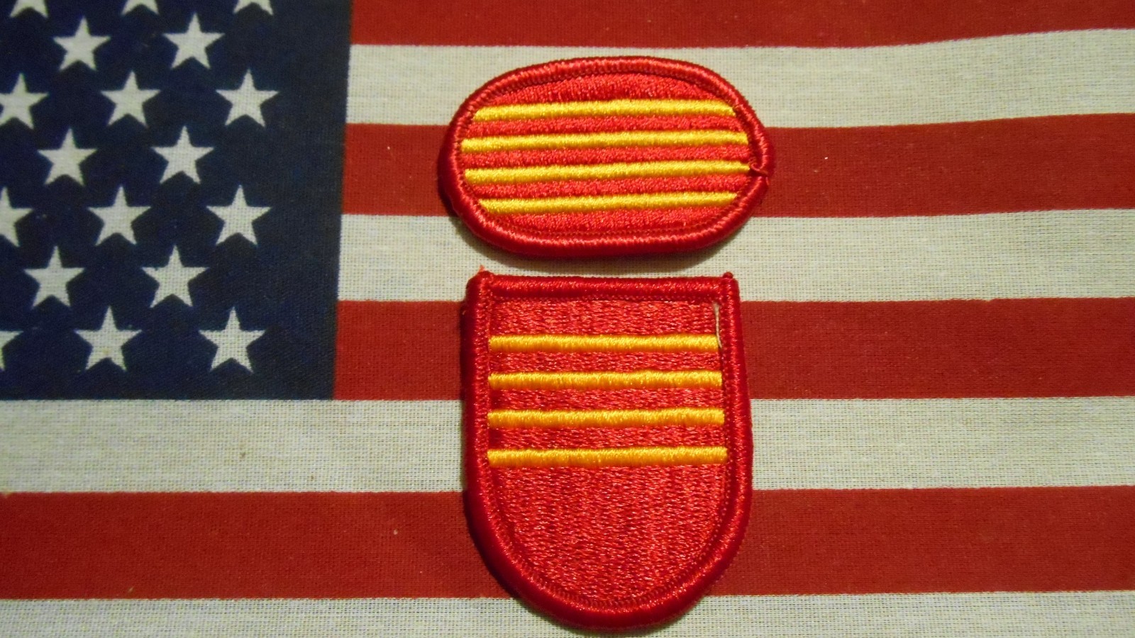 319th FA Field Artillery 4th Bn Airborne Beret Flash & Para Oval Patch