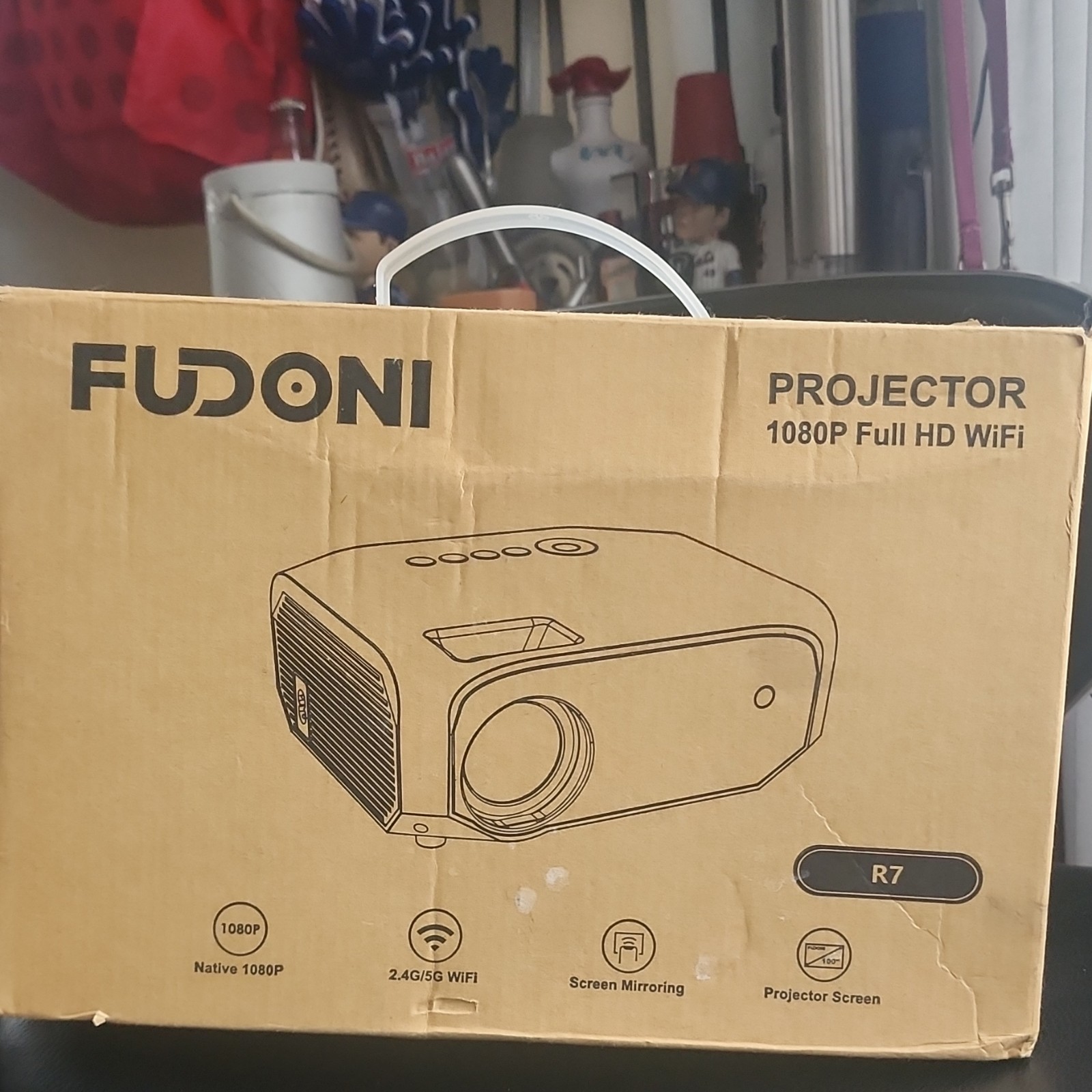 FUDONI R7 Desktop Projector 1080P Full HD WiFi Screen Mirroring