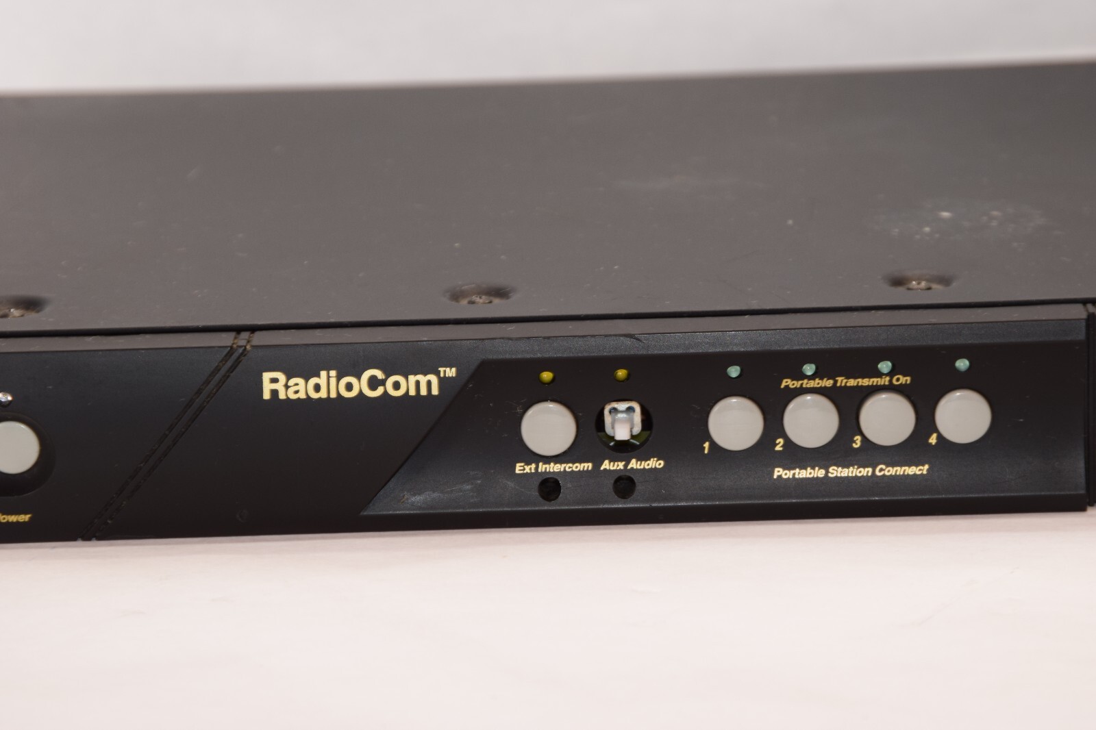 TELEX RADIOCOM BTR-300 Wireless Intercom Base Station *Missing Button*