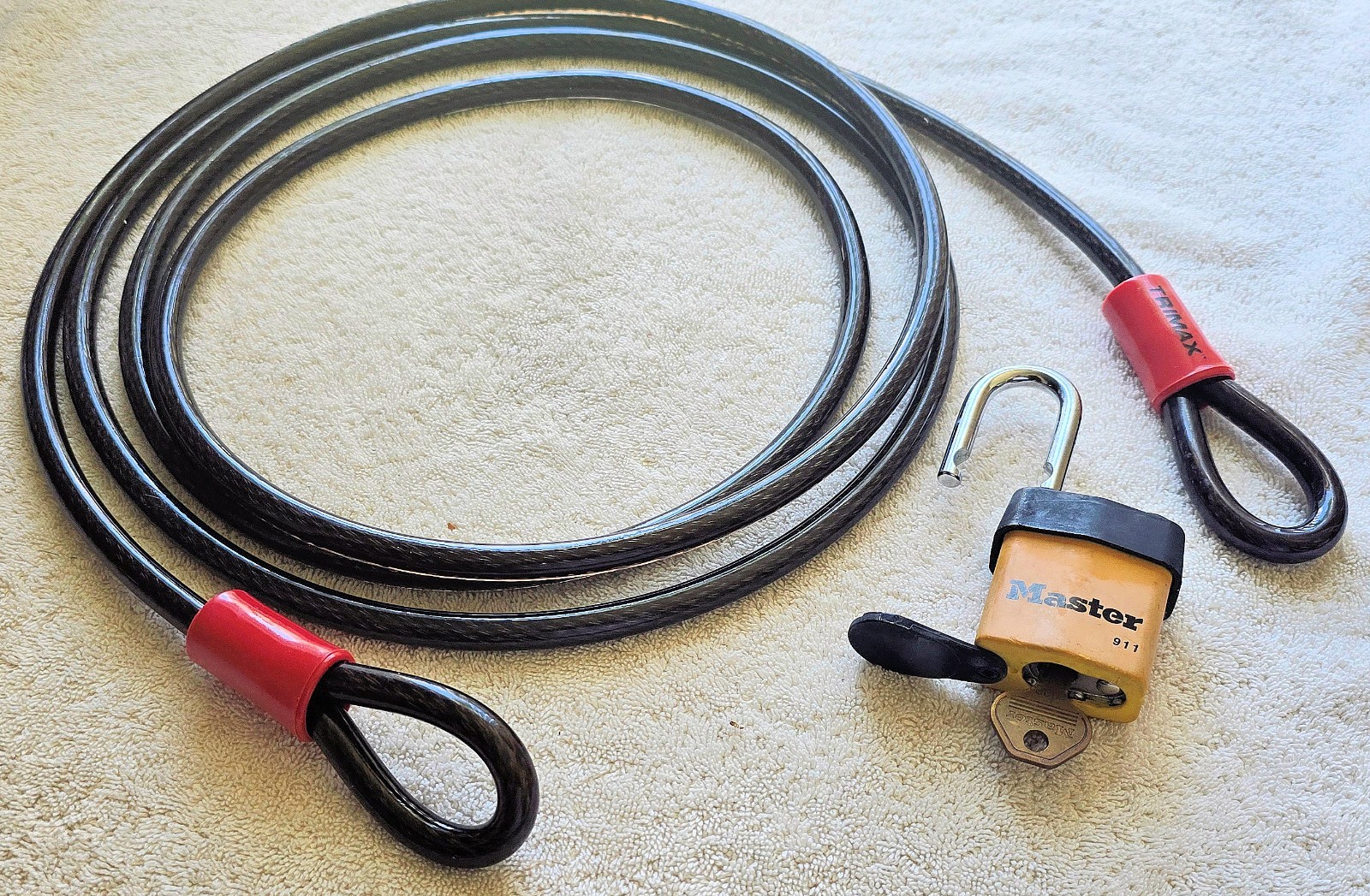 TRIMFLEX 12-FOOT SECURITY CABLE & LAMINATED MASTER PADLOCK  - GREAT CONDITION