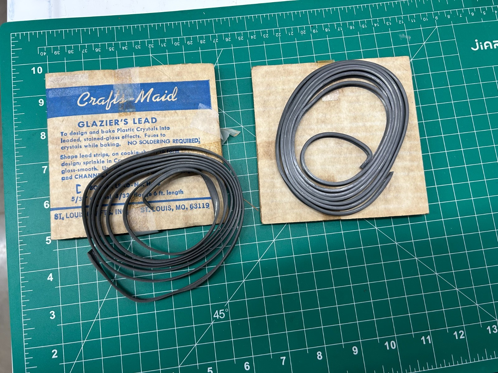 2-pack lot VINTAGE Crafts Made 5/32" border Lead (6 feet) Stained Glass Window