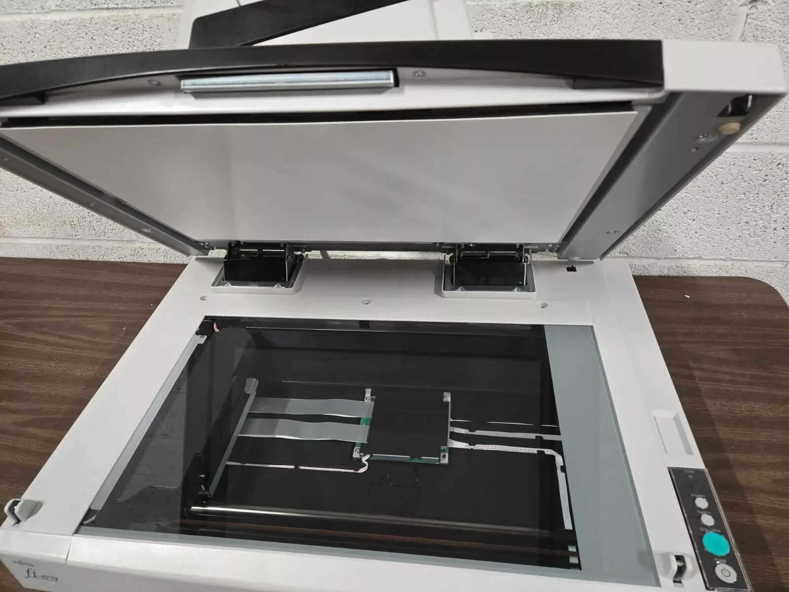 Fujitsu FI-6770 Color Duplex Document Image Scanner - Missing Back Feeder Tray