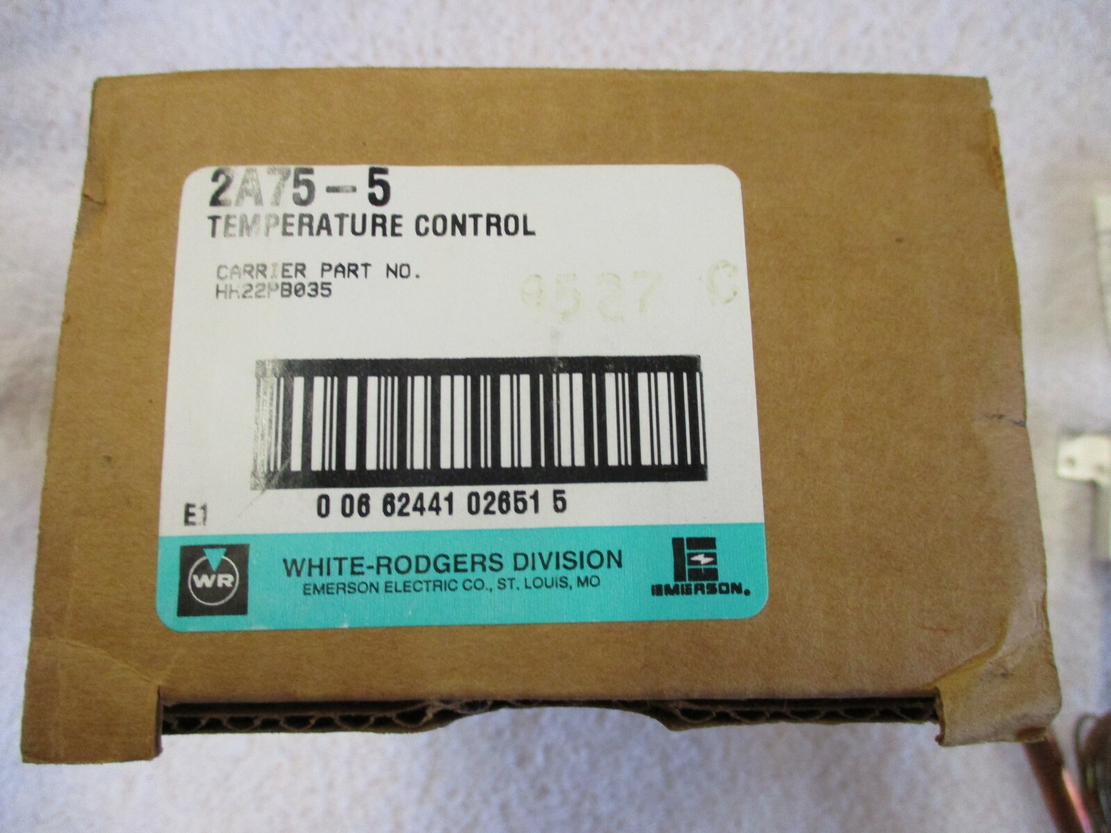 NIB White-Rodgers Emerson Electric Temperature Control   2A75-5   HH22PB035