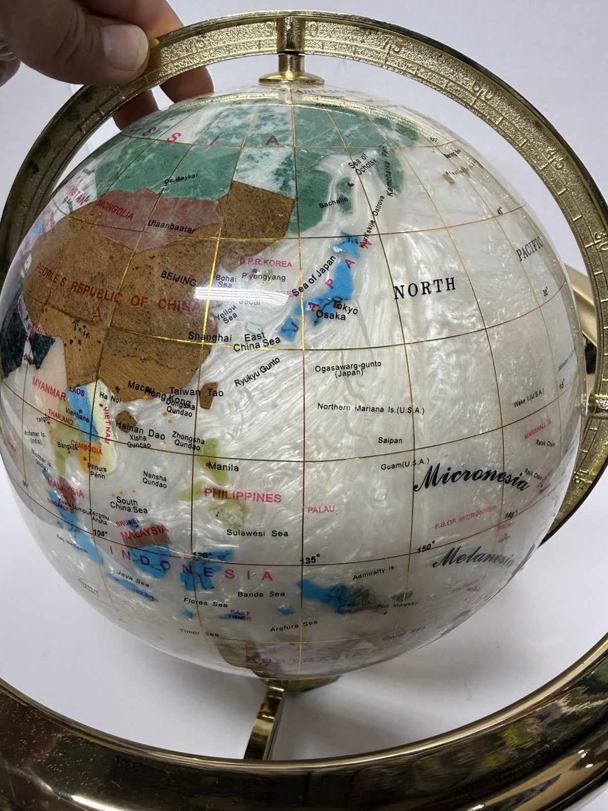 World Globe- Decorative Desktop Globe Gold Frame with Compass