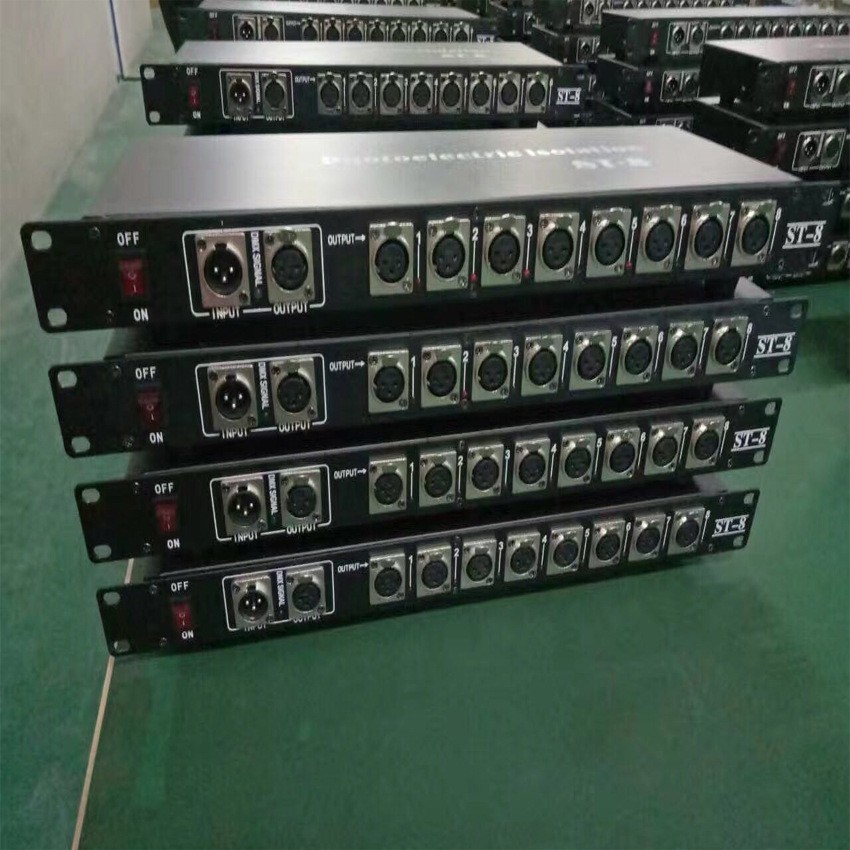 8CH DMX Splitter Stage Light Controller Signal Amplifier DMX Distributor