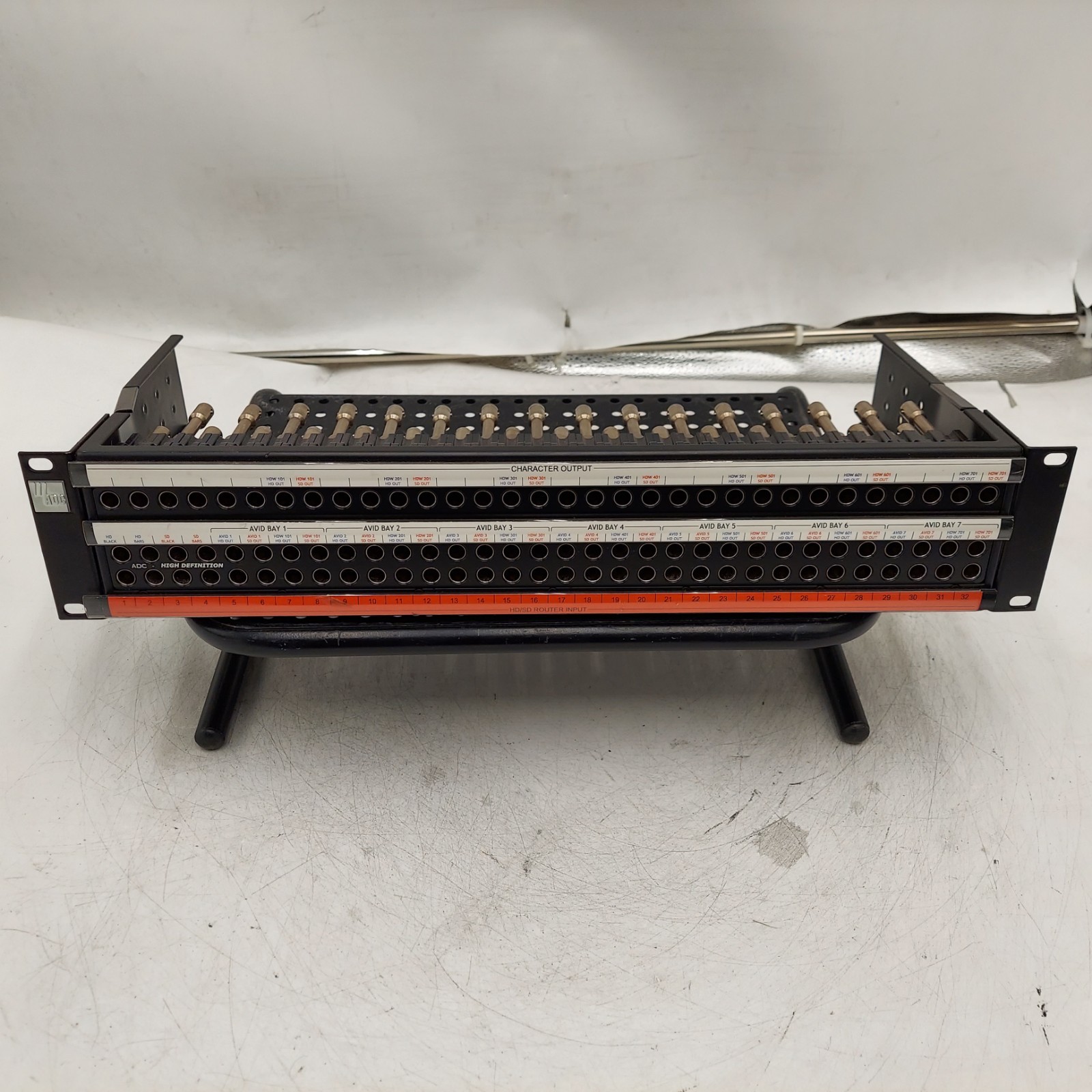 ADC-Commscope 12332-MVJT-MONT-BK  ProPatch Integrated 2x32 Normalling Jackfield