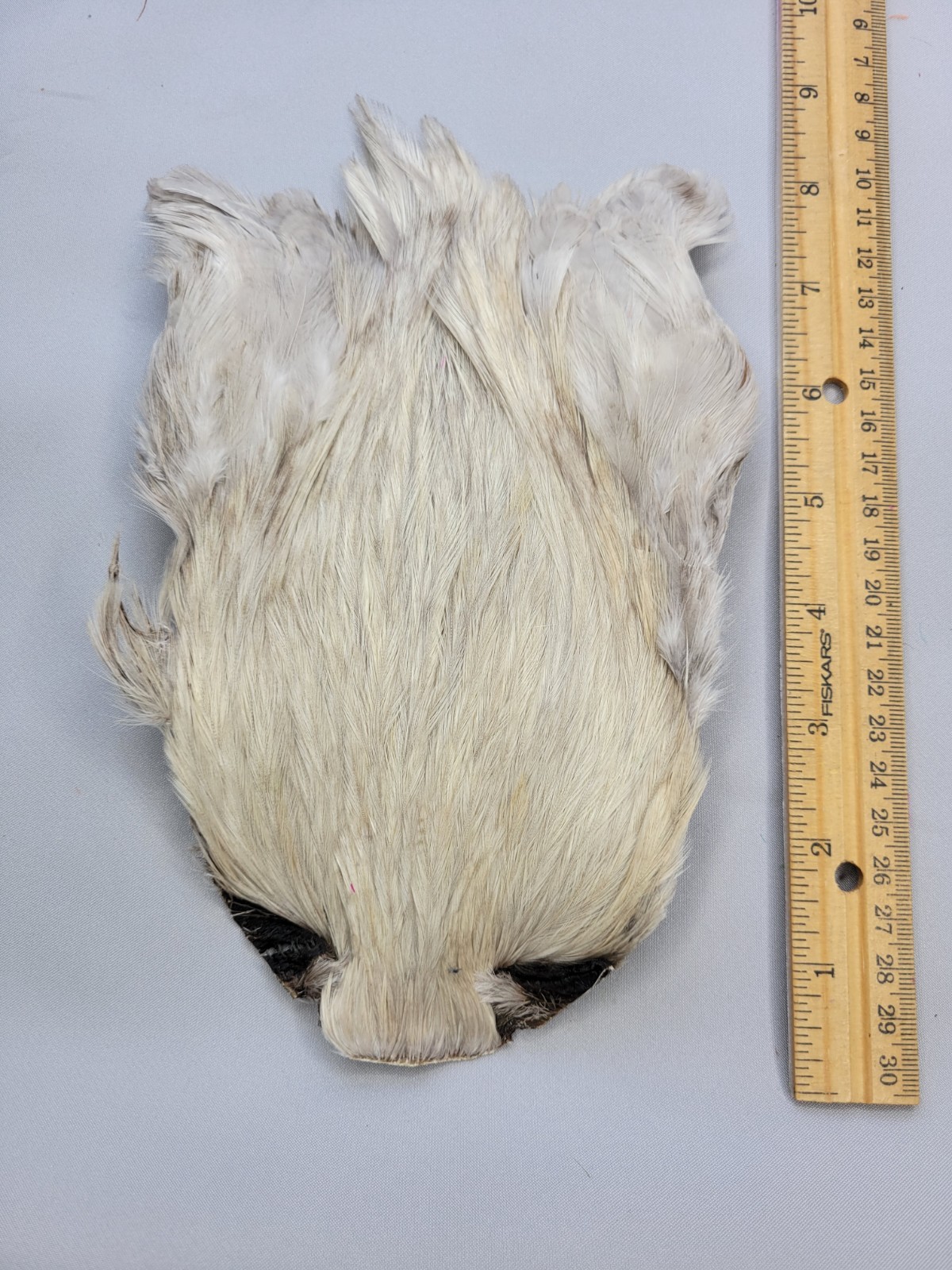 Lot 137,  Top Quality  DUN  India Rooster Streamer Neck Cape Feathers