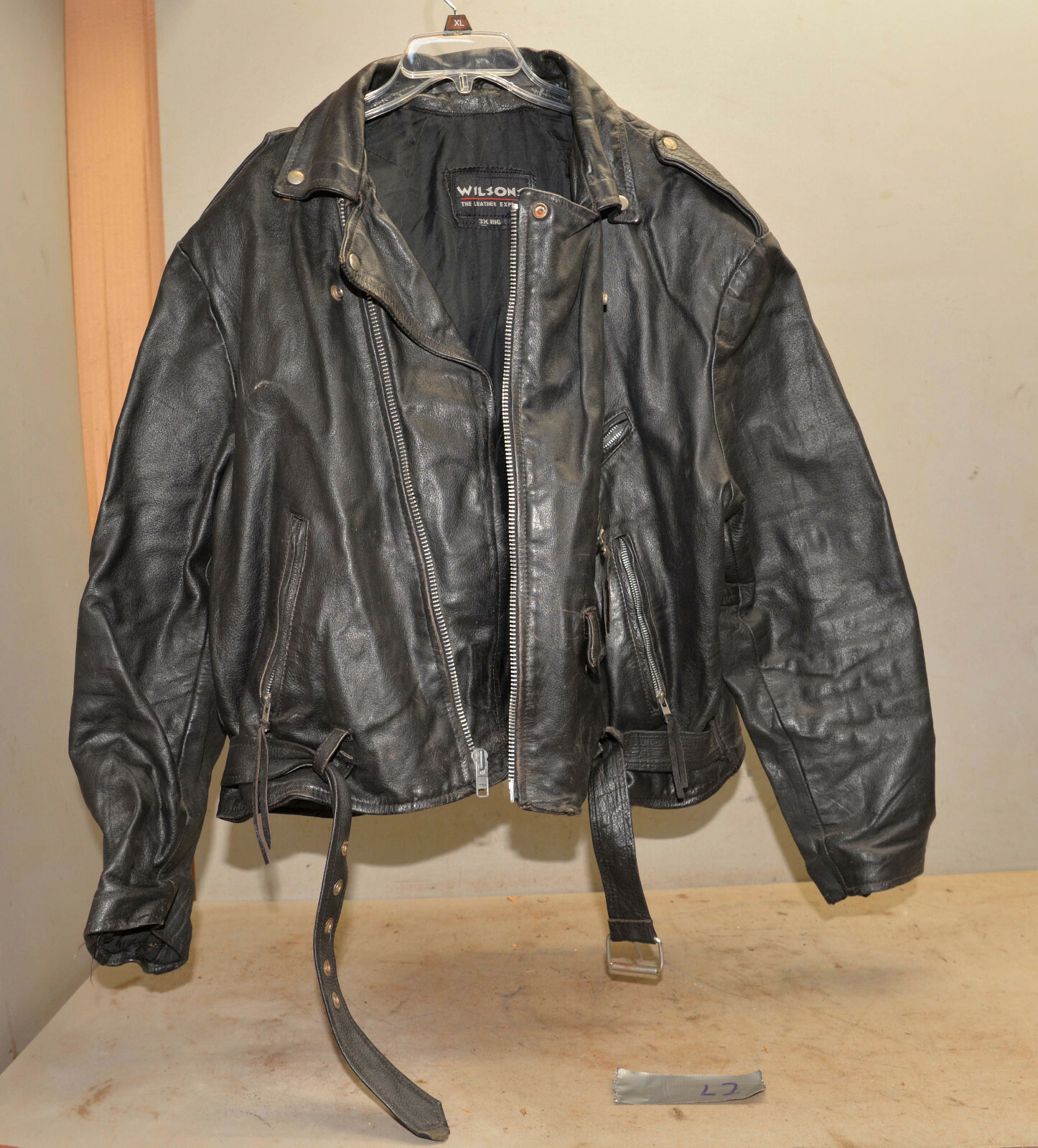 Vintage Wilson leather jacket 3XL worn Harley Davidson patch biker motorcycle L2
