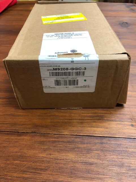 JCI M9208-GGC-3 Electric Spring-Return Actuator, 70Lb-In, Ac/Dc 24V, 2-SPDT